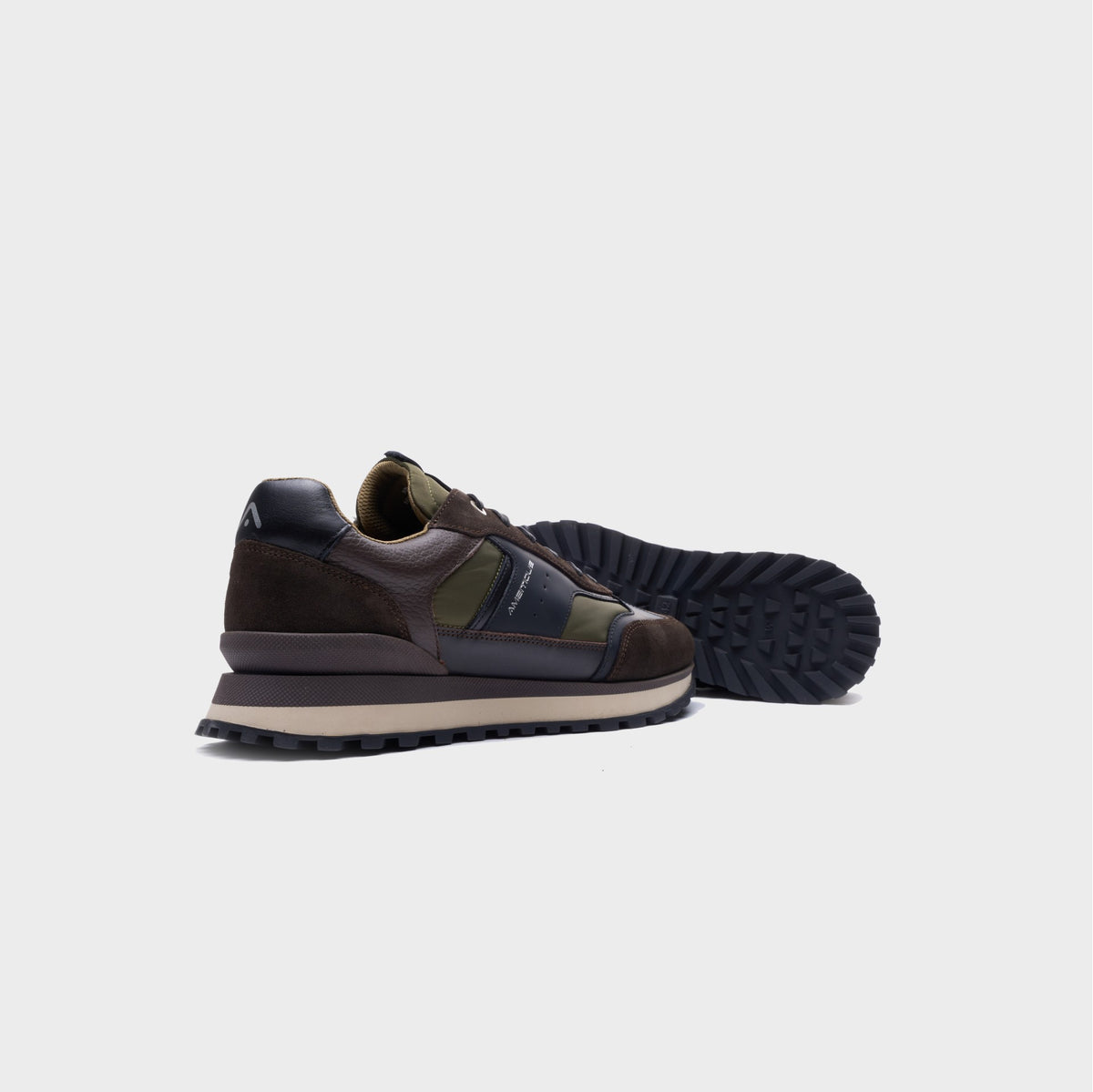Ambitious Brown / Khaki Trainer